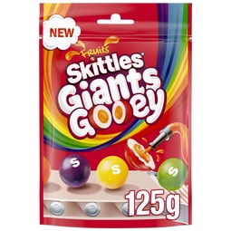 SKITTLES Giants Gooey Sweets Bag 125g image